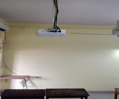 Zoology - PG Classroom with LCD Projector: Room-75