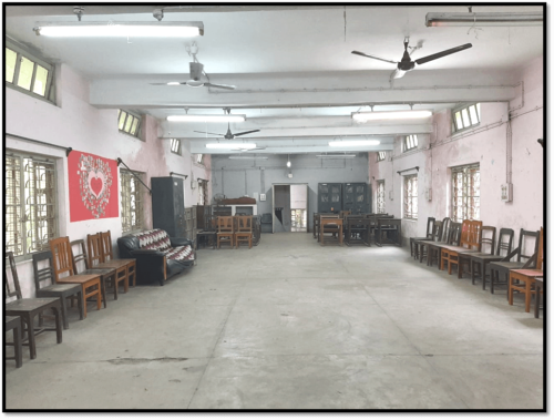 THE COMMON ROOM OF THE HOSTEL